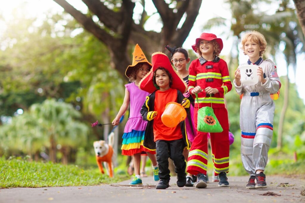 Keeping Children and Pets Safe This Halloween