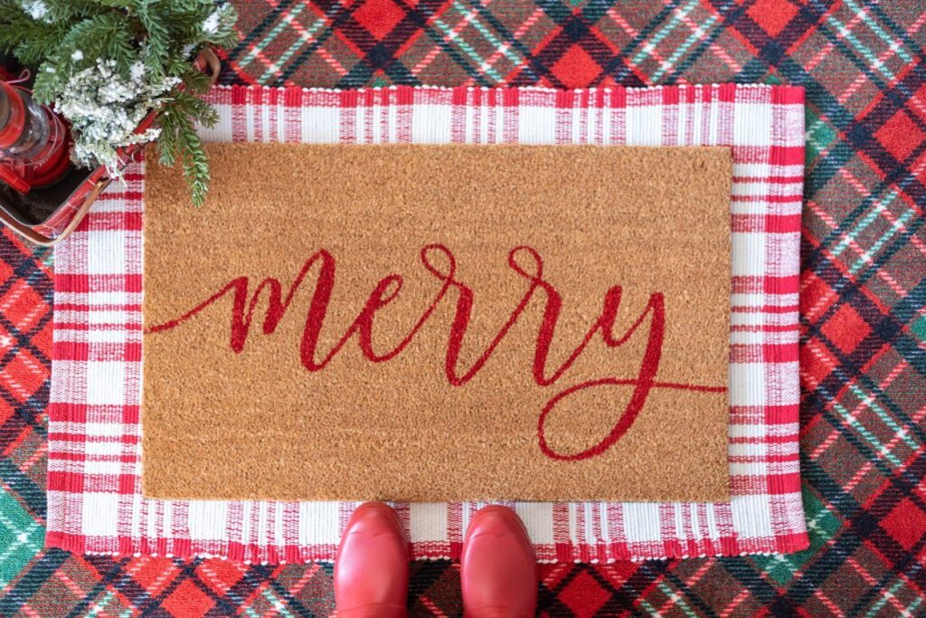 What to Buy a New Homeowner for Christmas?