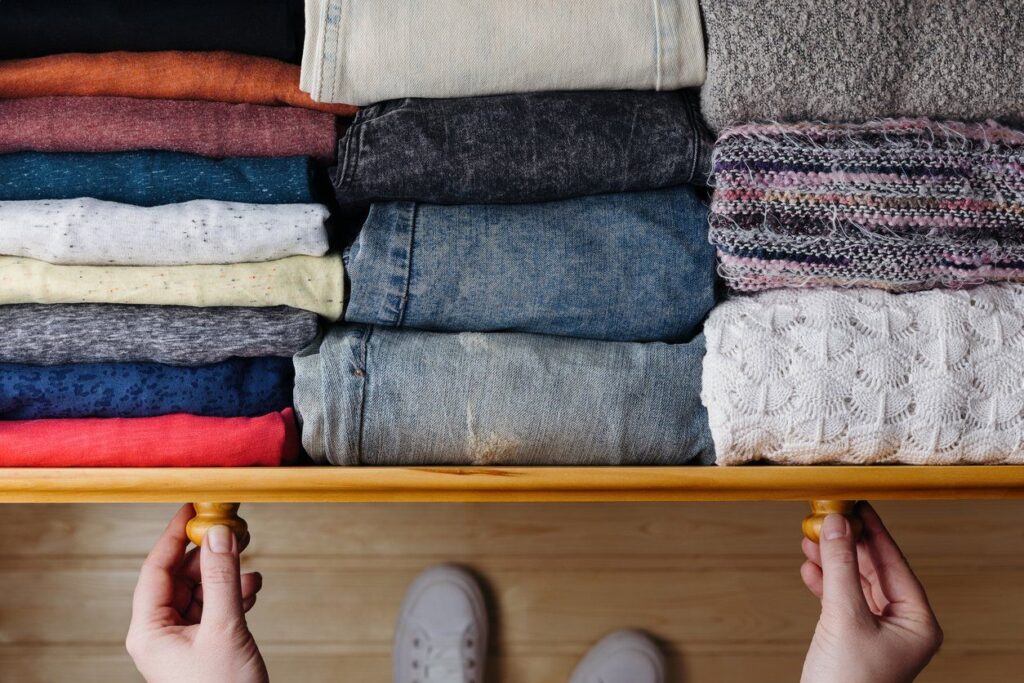 How to Organize Your Dresser