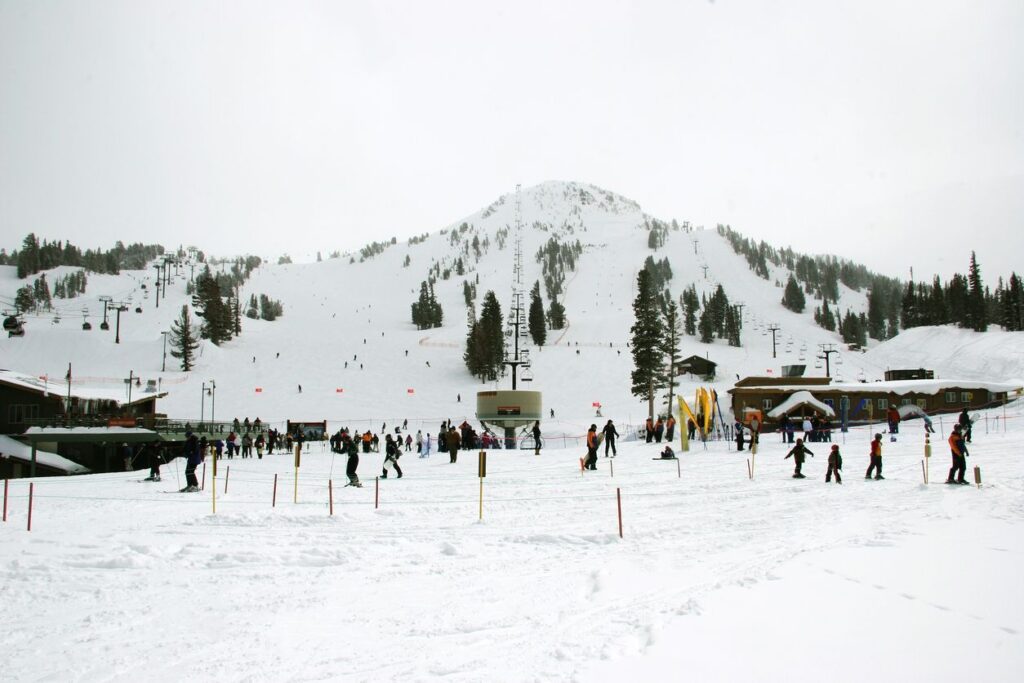 Snowy Locales in California to Visit